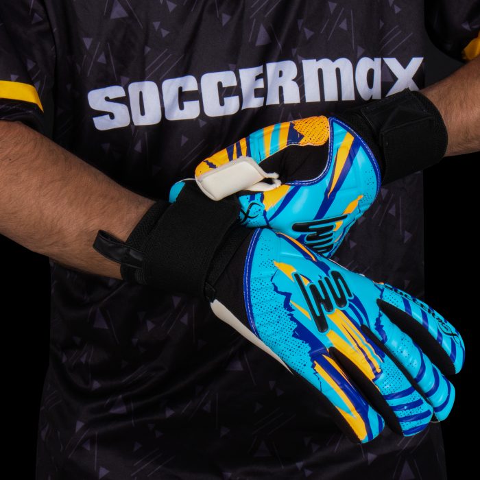 Ocean Precision Goalkeeping Gloves